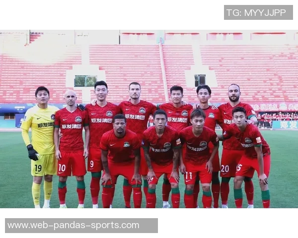 建业足球俱乐部奋勇拼搏展现新风貌助力河南足球崛起与发展